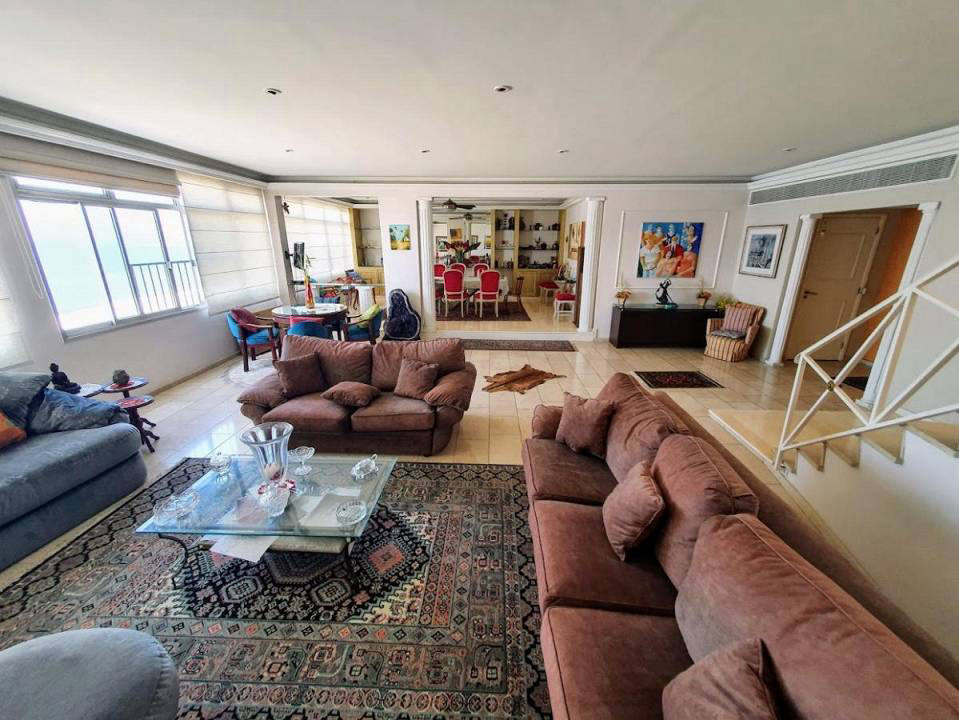 Квартира, 4306 м², 2 290 182$ — FAKTOR